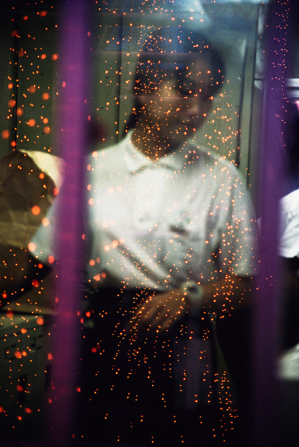 JAPAN. Tokio. 1996. Café. Foto: Gueorgui Pinkhassov / Magnum Photos